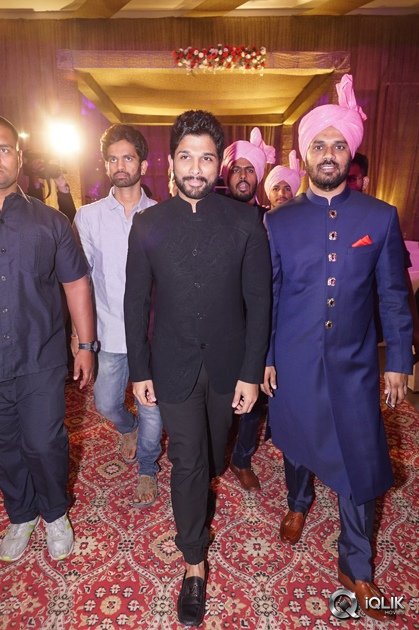 Celebs-at-Syed-Ismail-Ali-Daughter-Wedding